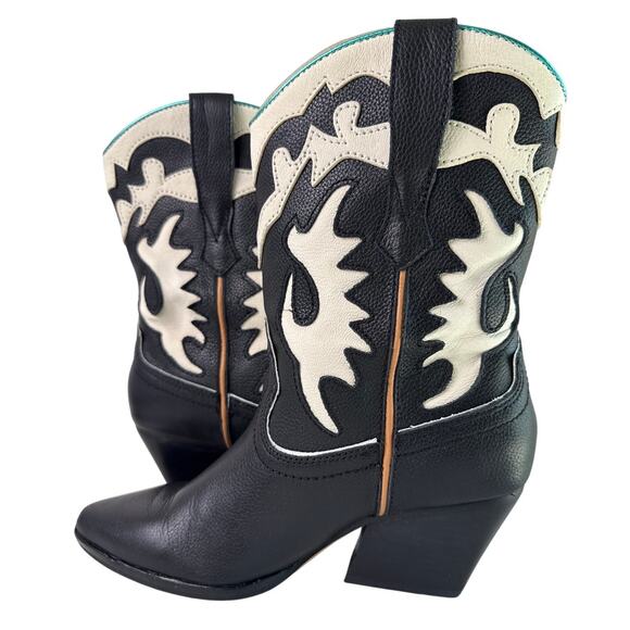 DOLCE VITA Landen Western Boots Pull On Heels Women's 7.5 Leather Pointed Toe - Picture 3 of 11